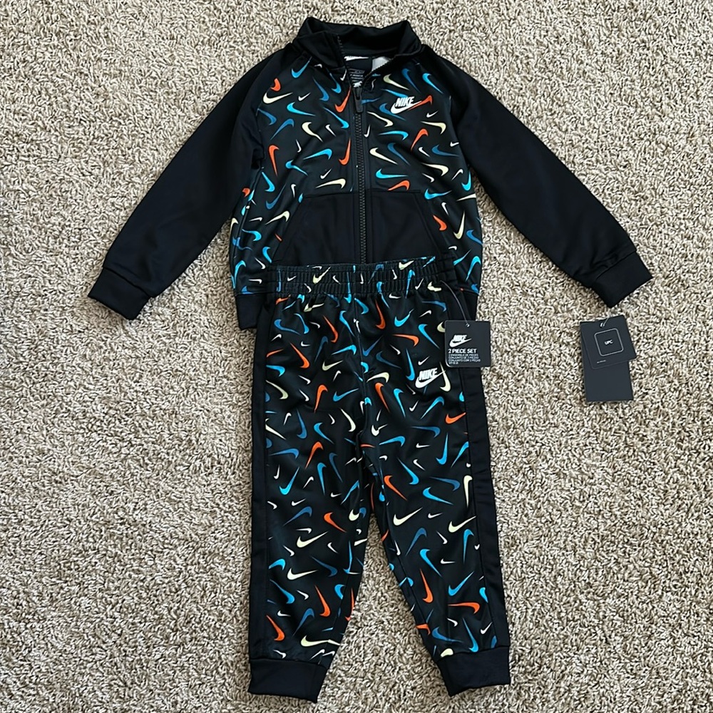 Nike Two Piece Sweatsuit